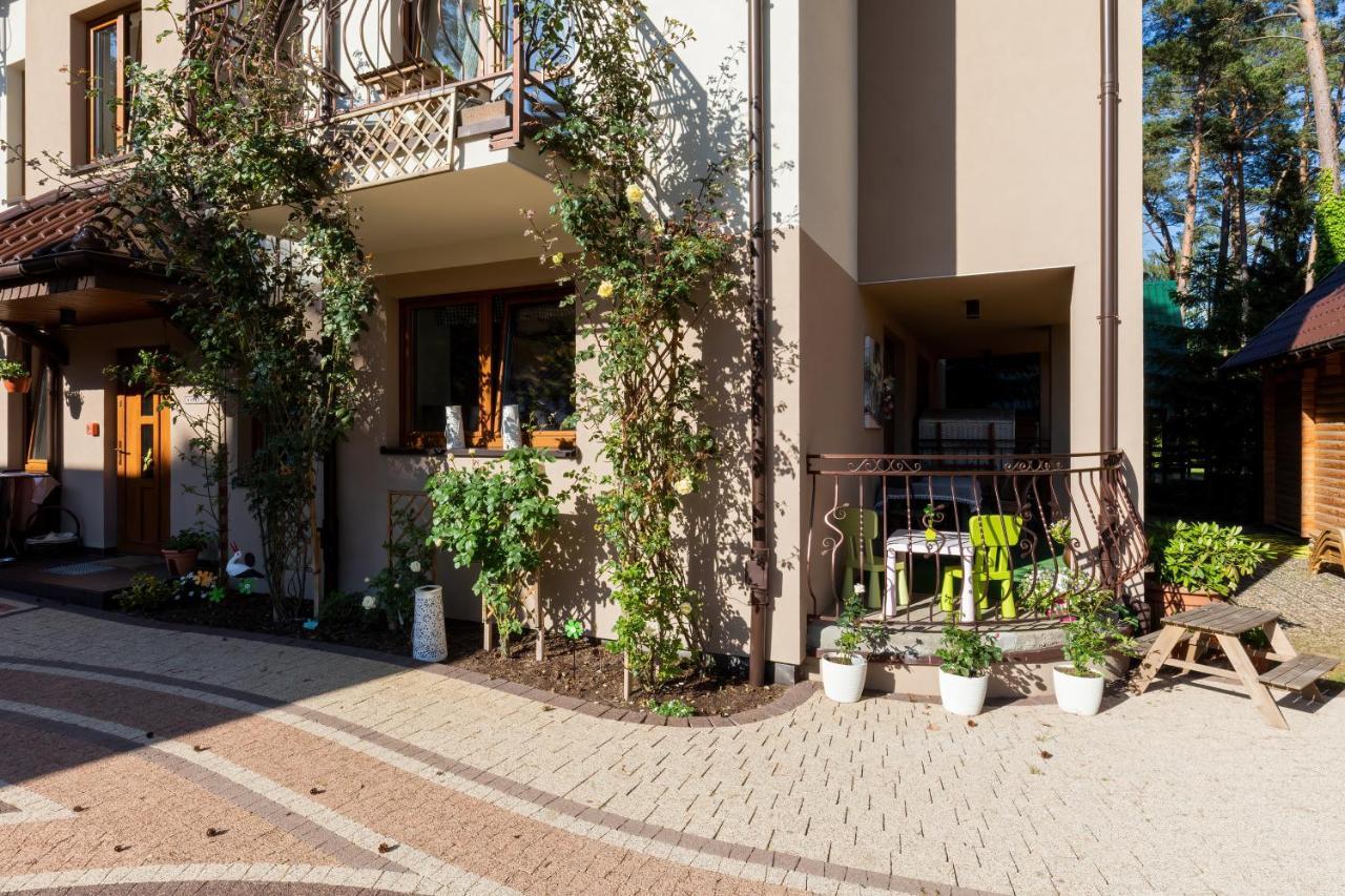 פוביירובו Veranda Domy I Apartament מראה חיצוני תמונה